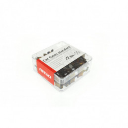 Caja con fusibles de 7.5A...