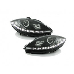 Faros delanteros con luz...