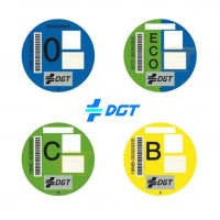 Distintivos Ambientales DGT para coche y moto 🚗💨 ¡Compra online!